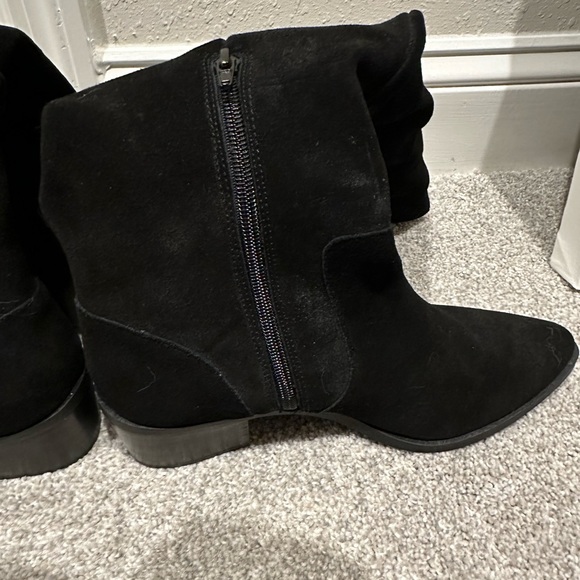 Steve Madden Holly suede pull on boot with inside zipper closure, Brand NEW - Picture 6 of 13